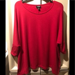 Women’s Like New Sweater Size Small